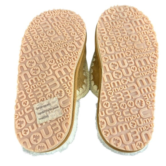 Mou Campfire Slippers Shearling Lined Interior Hand Crocheted Stitching NWOT - Picture 5 of 5